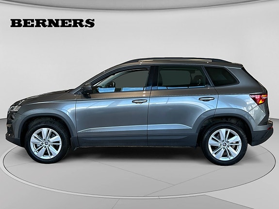 Skoda Karoq 2 of 18