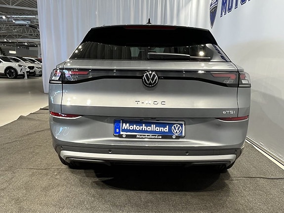 Volkswagen T-Roc 6 of 19