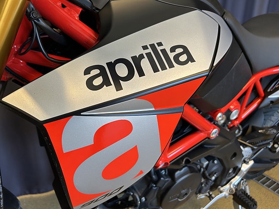 Aprilia Dorsoduro 900, A2 reggad 5 of 5