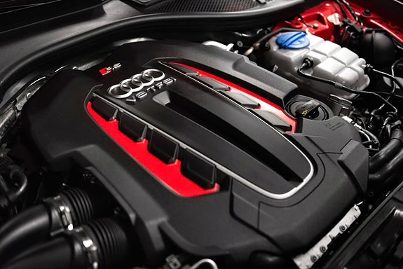 Audi RS6 8 of 8