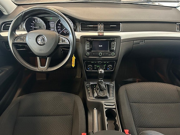 Skoda Superb 12 of 29