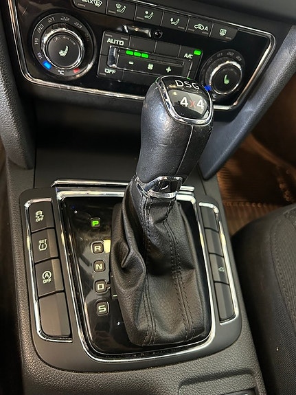 Skoda Superb 25 of 29