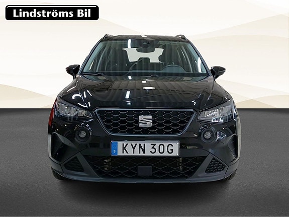 Seat Arona 8 of 20