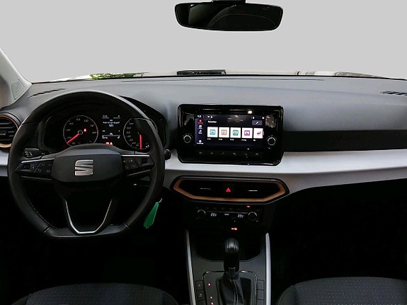 Seat Arona 11 of 20
