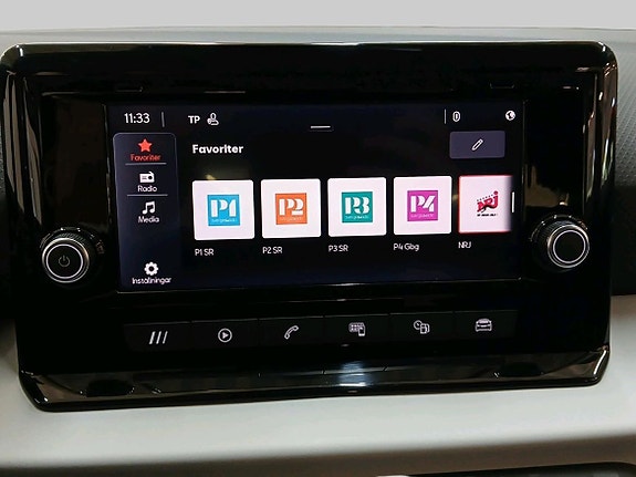 Seat Arona 16 of 20