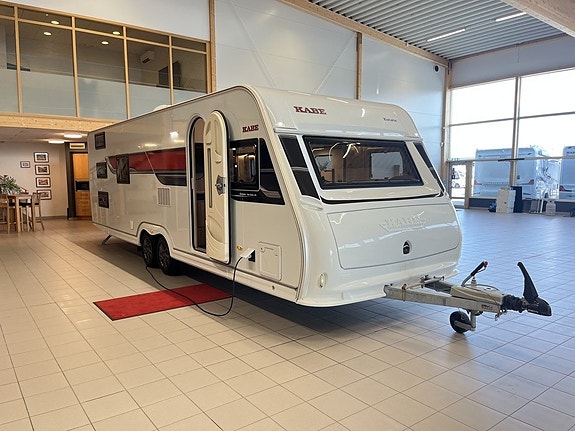 Kabe ESTATE 780 DGDL (ALDE+AC+Micro+Ugn+Förtält+2 650kg) 2 of 29