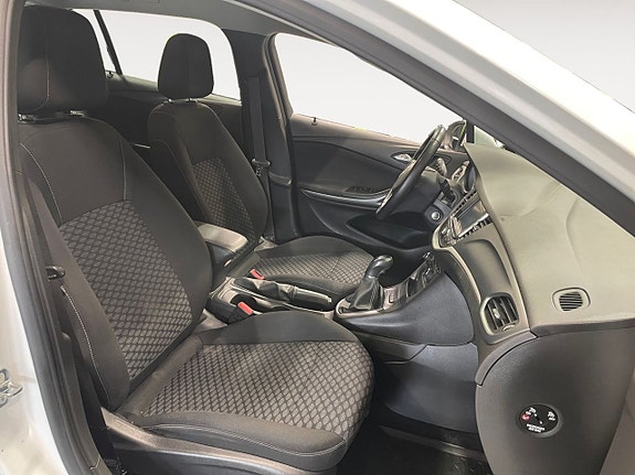Opel Astra 15 of 19