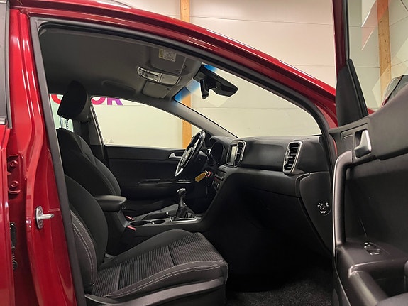 Kia Sportage 9 of 16