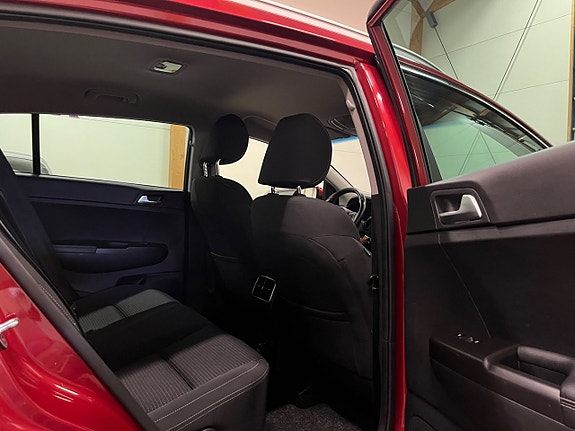 Kia Sportage 11 of 16