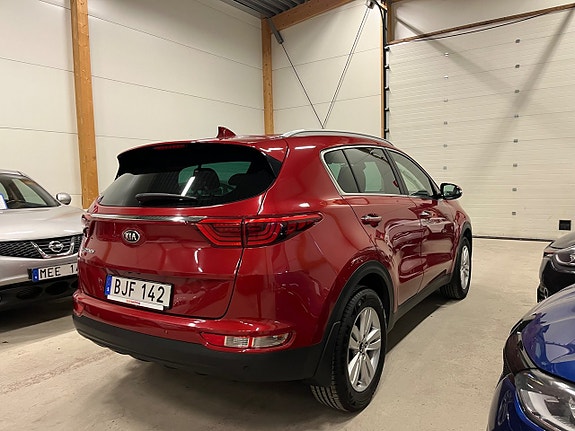Kia Sportage 3 of 16