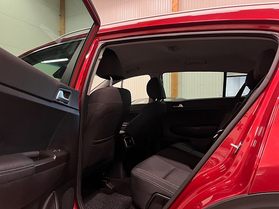 Kia Sportage 16 of 16