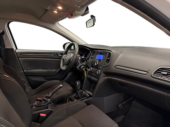 Renault Megane 8 of 15