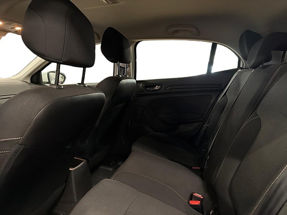 Renault Megane 9 of 15
