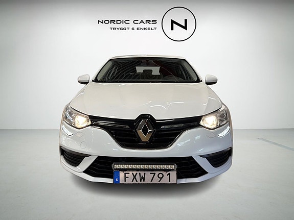 Renault Megane 4 of 15