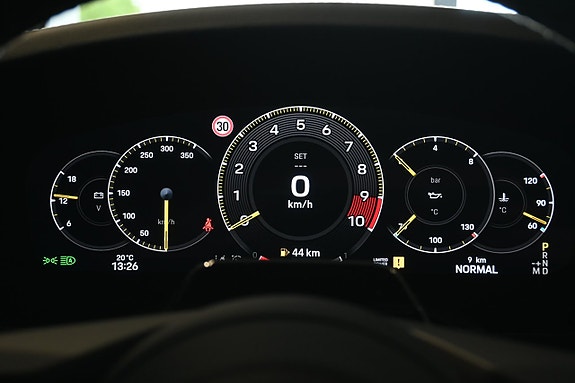 Porsche 911 GT3 24 of 30