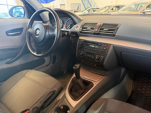 BMW 116i 14 of 14
