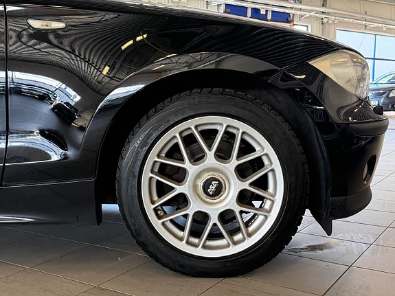 BMW 116i 5 of 14