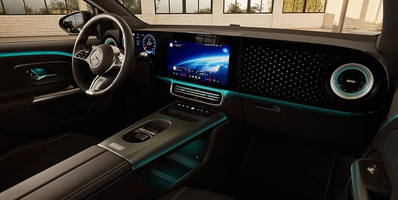 Mercedes-Benz GLA250 11 of 11