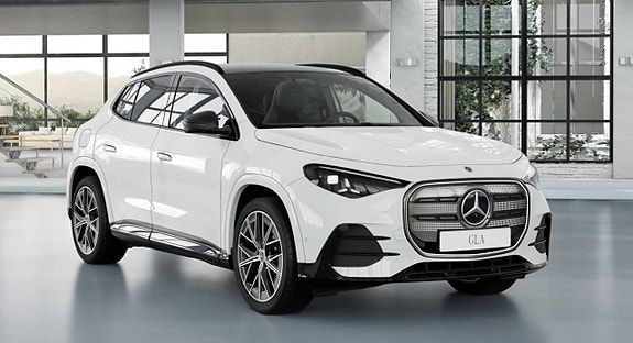 Mercedes-Benz GLA250 3 of 11