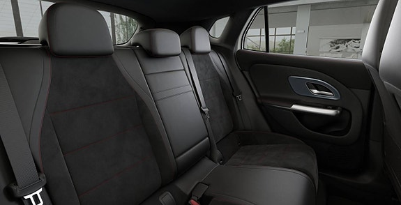 Mercedes-Benz GLA250 10 of 11