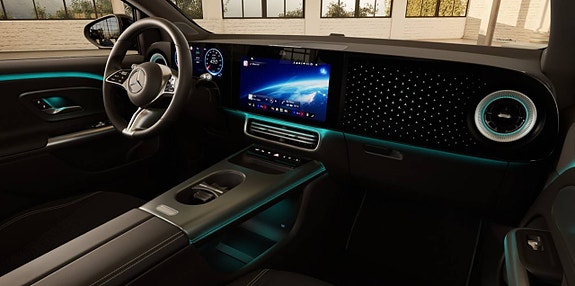 Mercedes-Benz GLA35 11 of 11