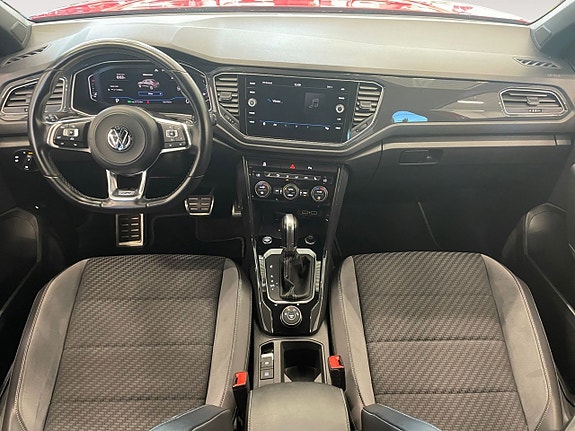 Volkswagen T-Roc 10 of 22