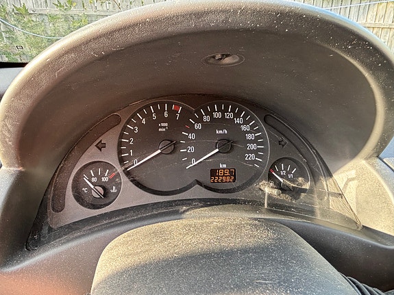 Opel Corsa 4 of 7