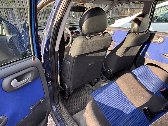Opel Corsa 3 of 7