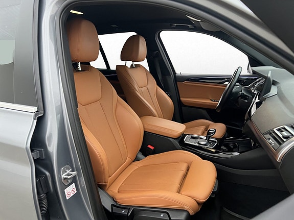 BMW X3 22 of 30