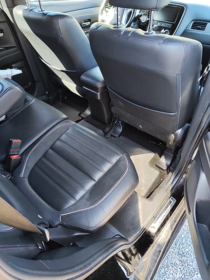 Mitsubishi Outlander 7 of 8