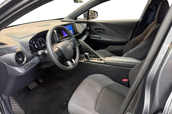 Toyota C-HR 14 of 21