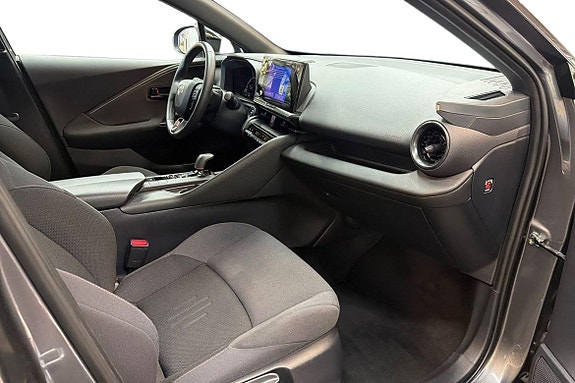 Toyota C-HR 7 of 21