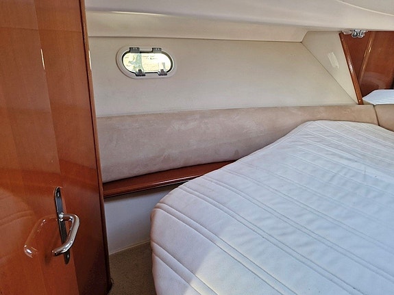 Jeanneau Prestige 34 Sport O - 2 x VP KAD 43 24 of 30