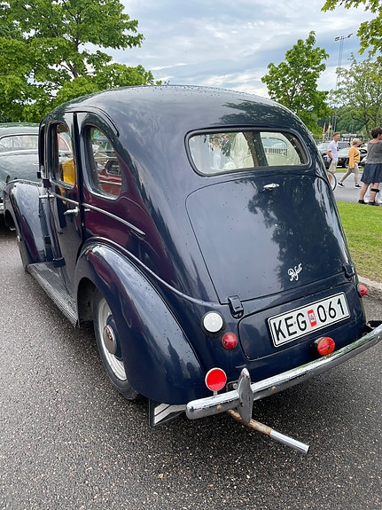 Ford Prefect 2 of 7