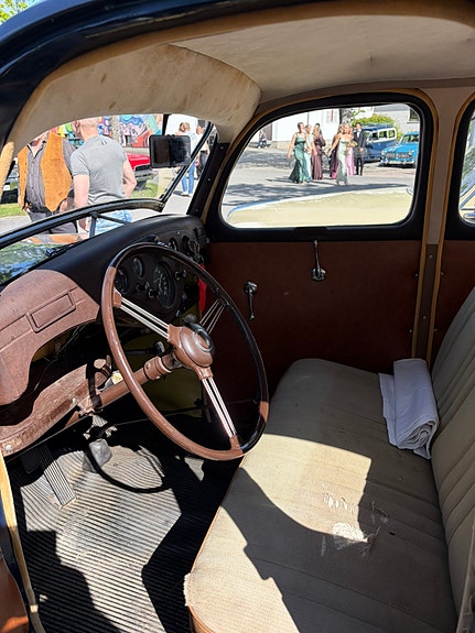 Ford Prefect 6 of 7