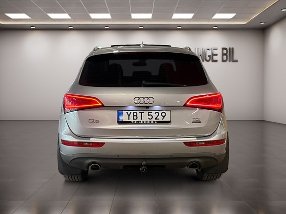 Audi Q5 4 of 27