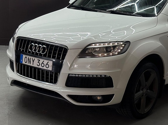 Audi Q7 5 of 27