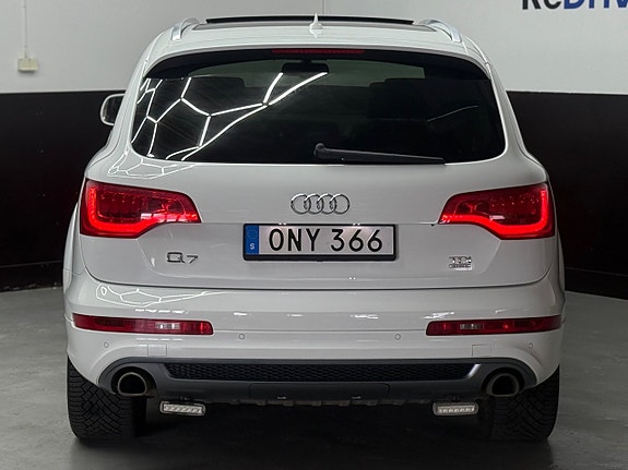 Audi Q7 23 of 27