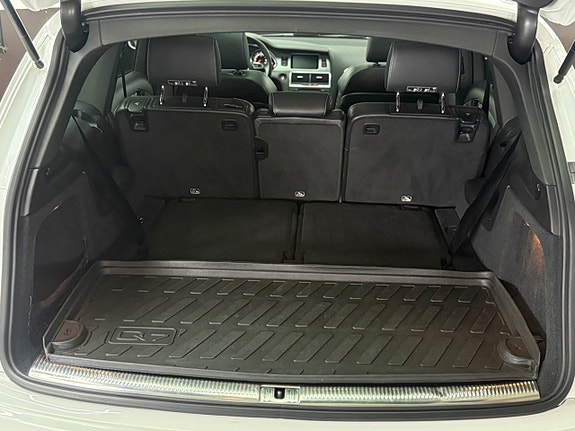Audi Q7 24 of 27