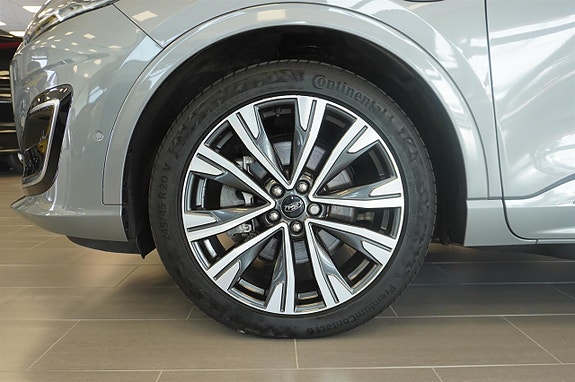 Ford Kuga 3 of 22