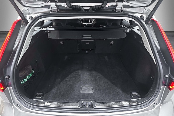 Volvo V60 6 of 18