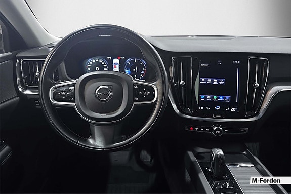 Volvo V60 12 of 18