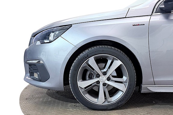 Peugeot 308 11 of 30