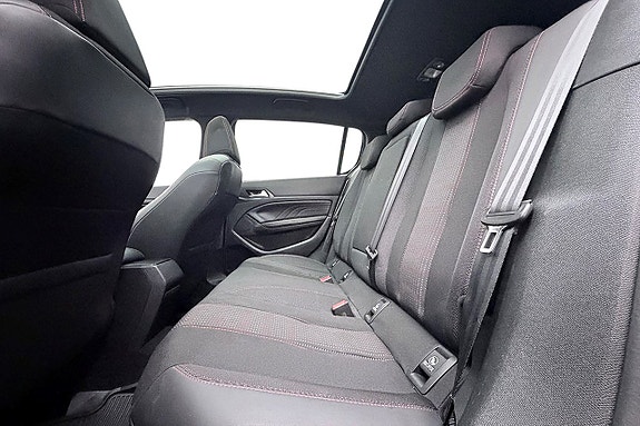 Peugeot 308 16 of 30