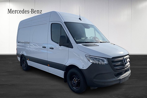 Mercedes-Benz Sprinter 317 2 of 11