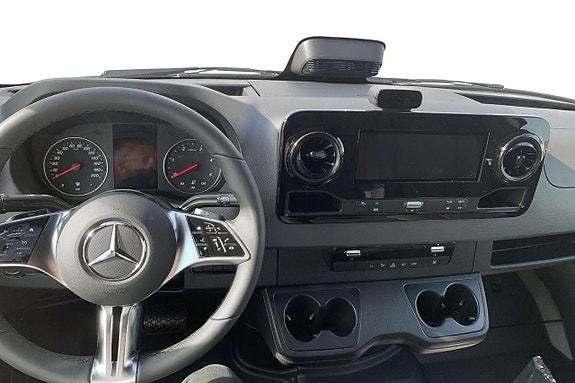 Mercedes-Benz Sprinter 317 8 of 11