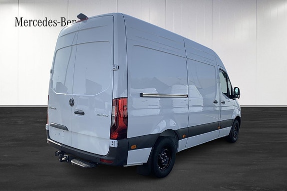 Mercedes-Benz Sprinter 317 4 of 11