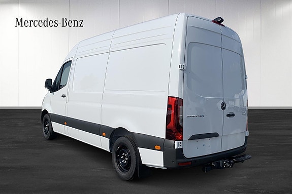 Mercedes-Benz Sprinter 317 3 of 11