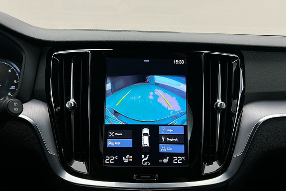 Volvo V60 Cross Country 26 of 29