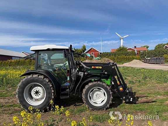 Traktor Deutz-Fahr 5100.4D med frontlastare och frontlyft 4 of 27